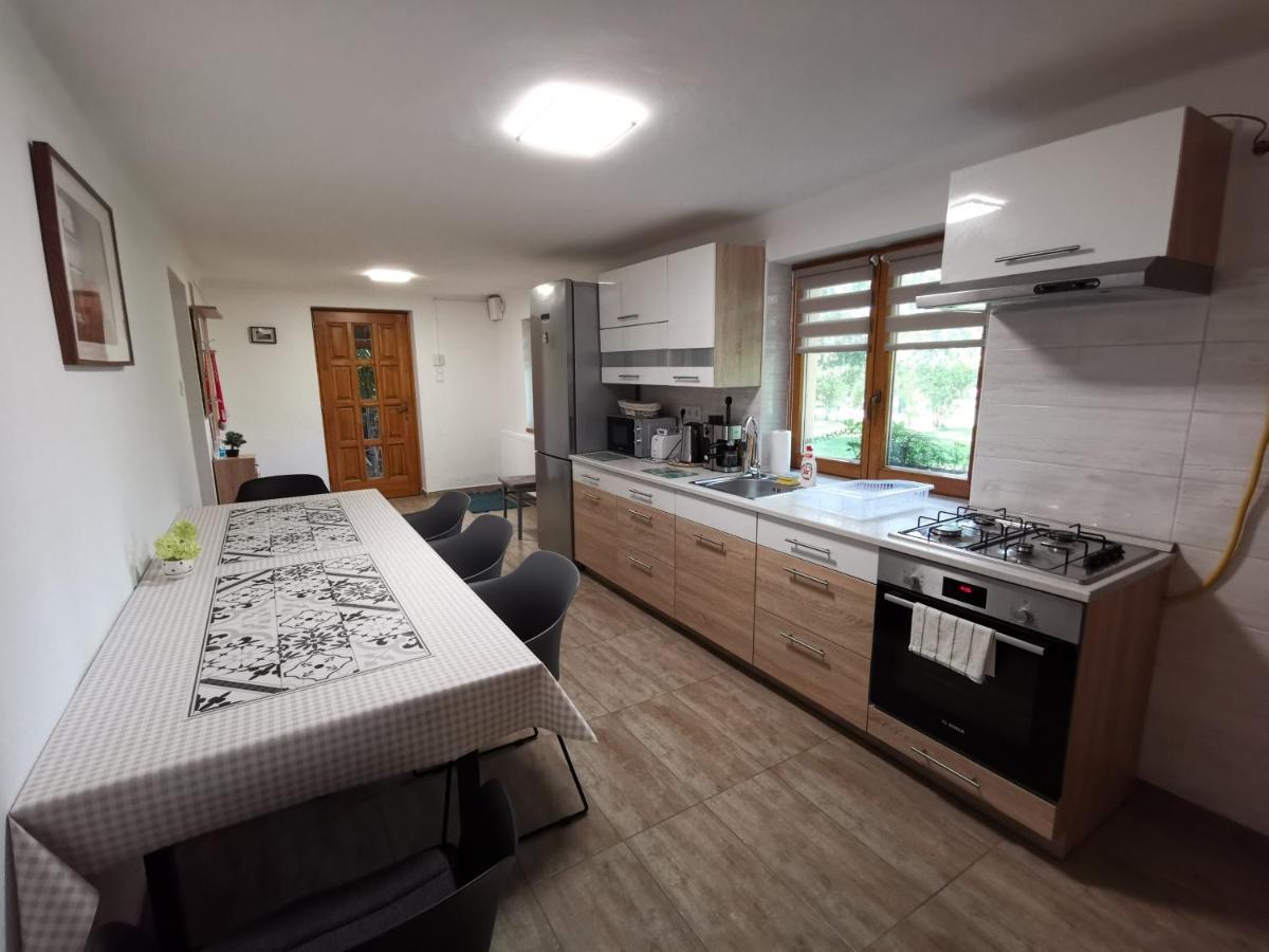 Szent Erzsébet Apartmanház Kecskemét Exterior foto