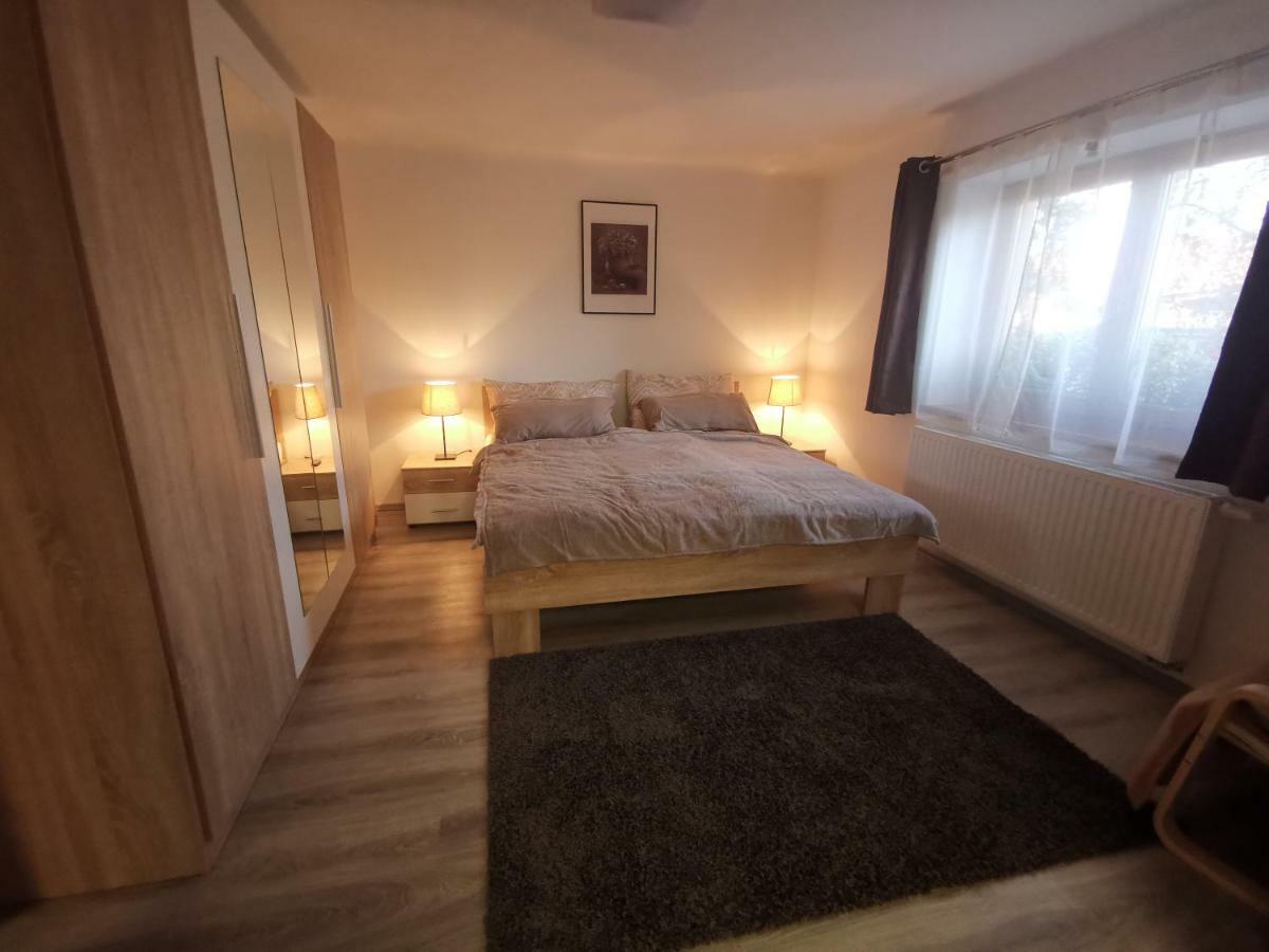Szent Erzsébet Apartmanház Kecskemét Exterior foto