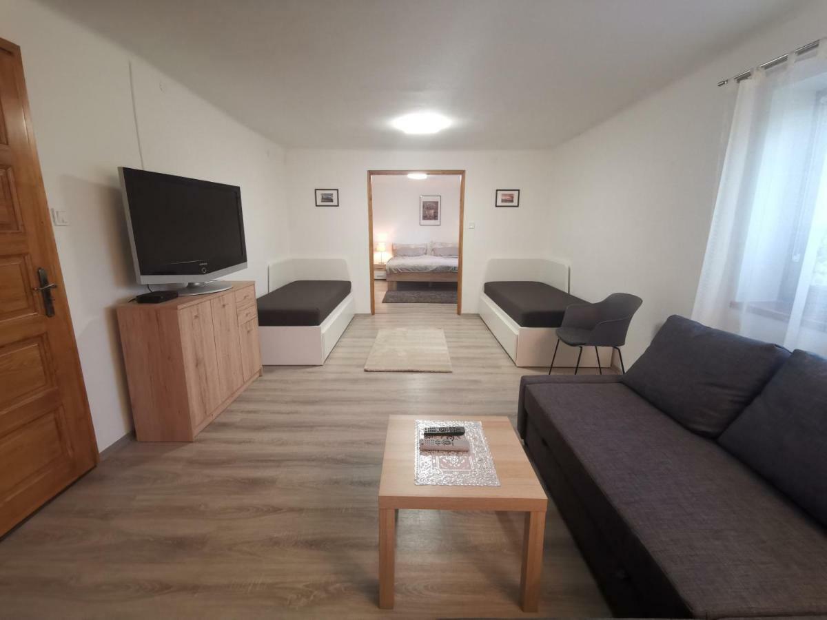 Szent Erzsébet Apartmanház Kecskemét Exterior foto